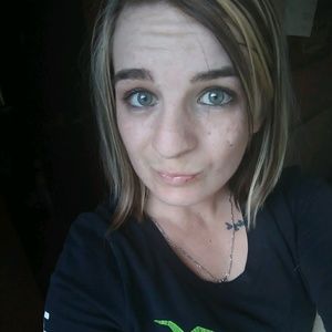 Meet your Posher, Candace